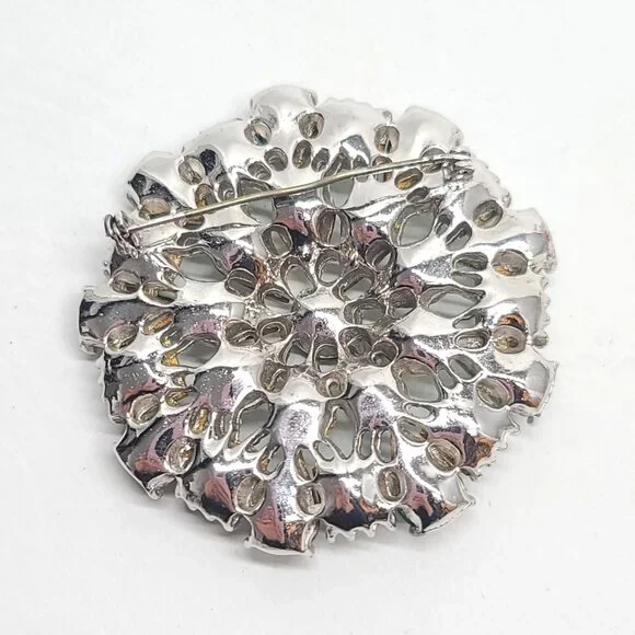 Large green clear rhinestone floral starburst brooch, Christmas NY Collection - Picture 3 of 8